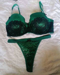 beutiful lace bra panty