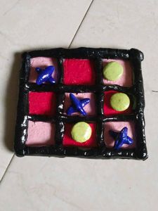 Tic-Tac-Toe Decor
