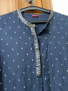 Kurta By W