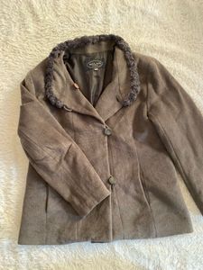 Milan Brown Faux Fur Collar coat