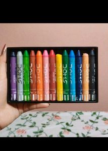Set Of 5 Crayons
