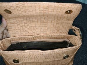 Crocodile Pattern Handbag