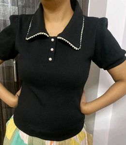 Top With Pearl Design