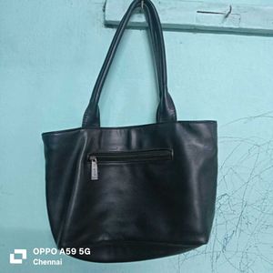Black &#34;BISER&#34; Tote Bag