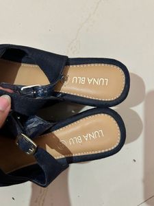 Luna blu Wedges Heels