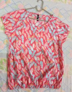 Feather Print Balloon Top