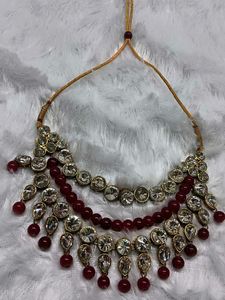 Neckless