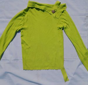 Trending Top For Women's