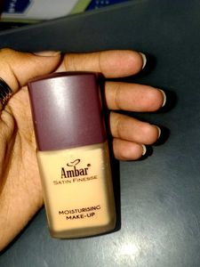 Ambar Satin Finesse Foundation