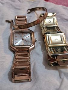 Elegant Women's Watch stack