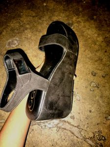 High Heel ..Black Nevar Wear