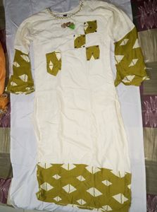Price Drop📢📢Rayon Printed Kurti