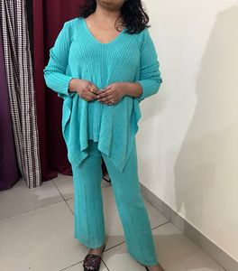 Stylish Turquoise Co-ord Set