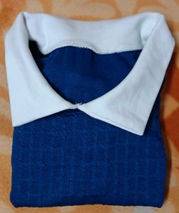 Short sleeve collared neck women top