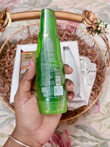 WOW Skin Science- Refresh &amp; Protect kit