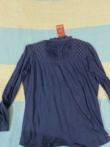 Laks*ita navy blue shirt top