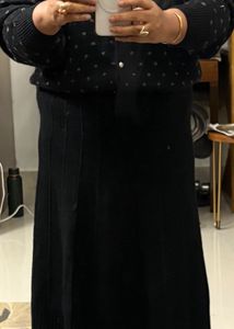 Elegant Black Knit Skirt with sweater