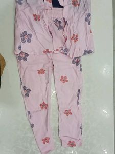Girl Three Piece Srug Set(New) 4-5 Year