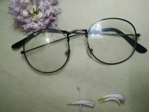 Transparent Eyeglass 👓