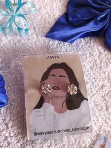 Assorted Hair &amp; Jewelry Accessories