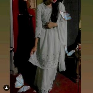 Elegant White Embroidered Kurta Set