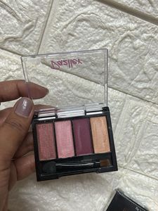 Dazzler Eyeshadow Palette