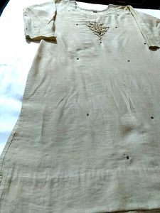 Embroidered Floral Kurti