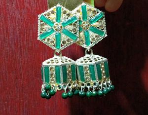 Green &amp; Gold Jhumka Earrings