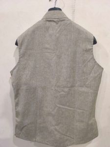 Set of 3 waist coats from good brands like SLOK