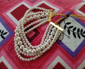 Pearl Choker