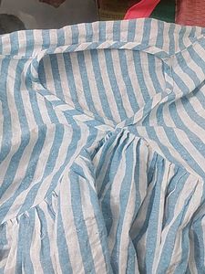 Stripped Ruffled TOP