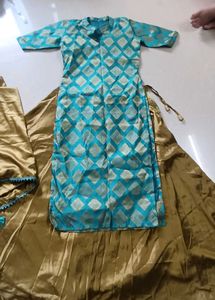 Teal &amp; Gold Kurta Set