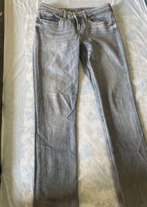 Tommy Hilfiger Gray Wash Denim Jeans