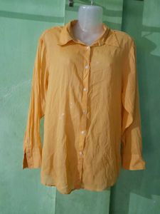Uniqlo Shirt