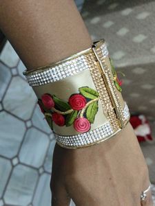 Artificial Bracelet