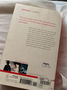 Vintage Collins: The Woman in White