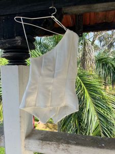 sleeveless waistcoat