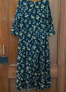 Black dress with yellow n white flowers