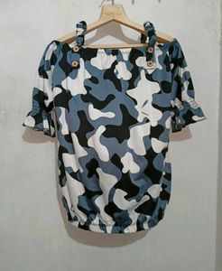 Pretty Top For Ladies