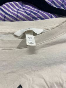 H&amp;m Cutest Tshirt