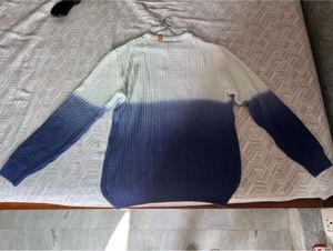 Zudio White &amp; Lavender Semi-Wool Sweater