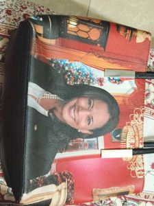 Handbag