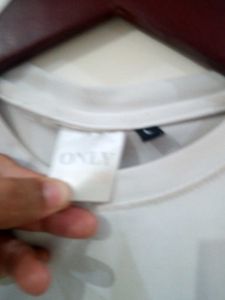 Only Brand Tshirt