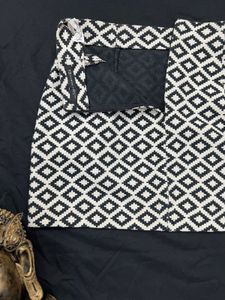 ZARA Women Black And White Check