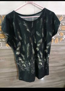 Combo Of Flower Embodary Kurti &amp; T-shirt