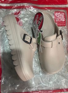 Red Apple Black Clogs