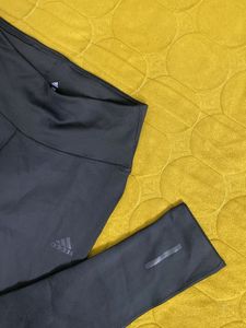 Adidas Black Leggings size Xs waist 26/28