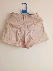 Curvy Fit Stretch Shorts