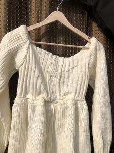 Woollen flare Pinteresty top 🎗️🌷