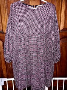 Simple Dress Which Goes Hand In Hand With Every Season